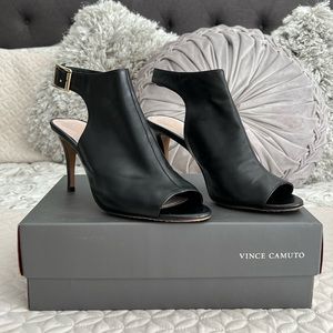 Vince Camuto Black Leather Nissan Heel